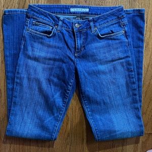 Joe’s Jeans “honey” - 28 x 32 1/4